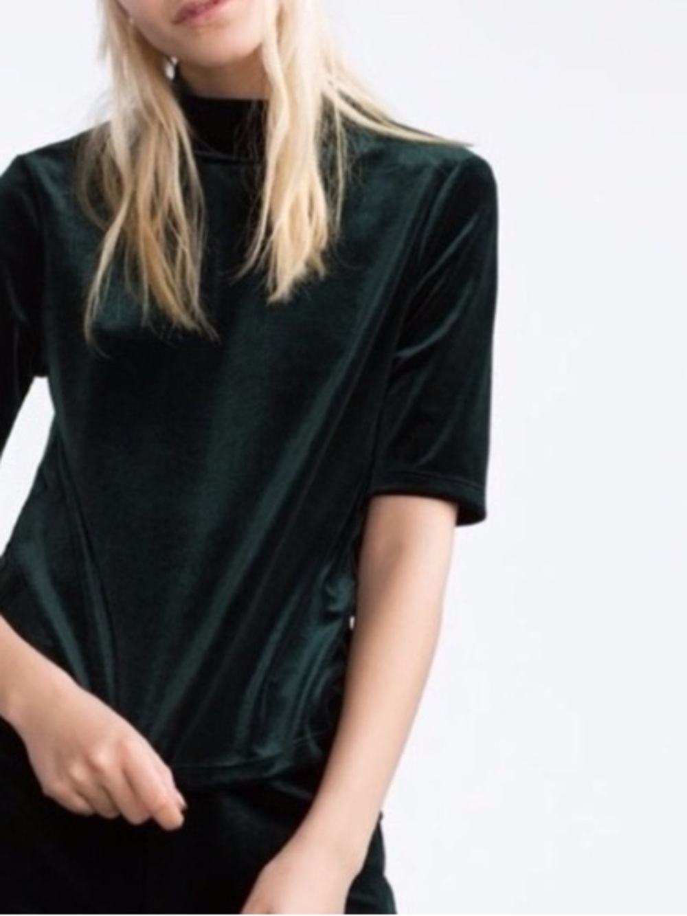 Zara Trafaluc Velvet Short-Sleeve Mock Neck Top in Emerald Green Size L